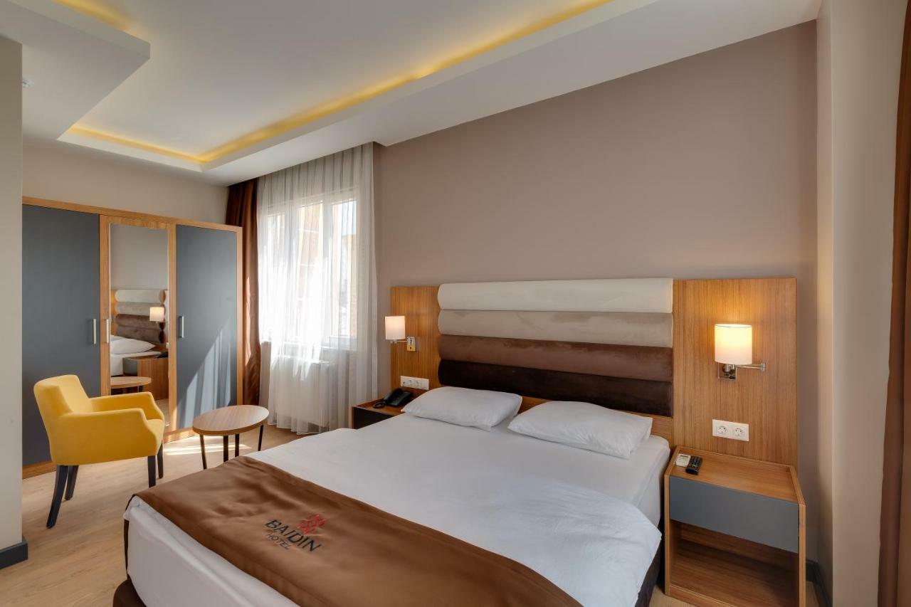 City Hotel บาทูมิ ภายนอก รูปภาพ