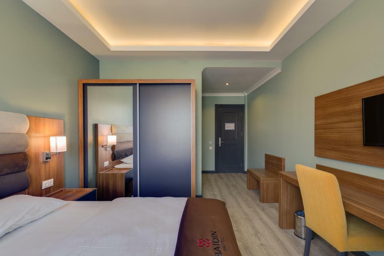 City Hotel บาทูมิ ภายนอก รูปภาพ